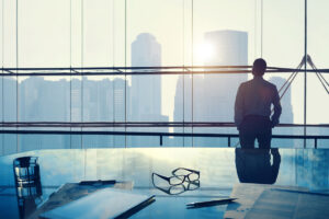 5 Ways Commercial Lawyers Can Help you Save Huge Money